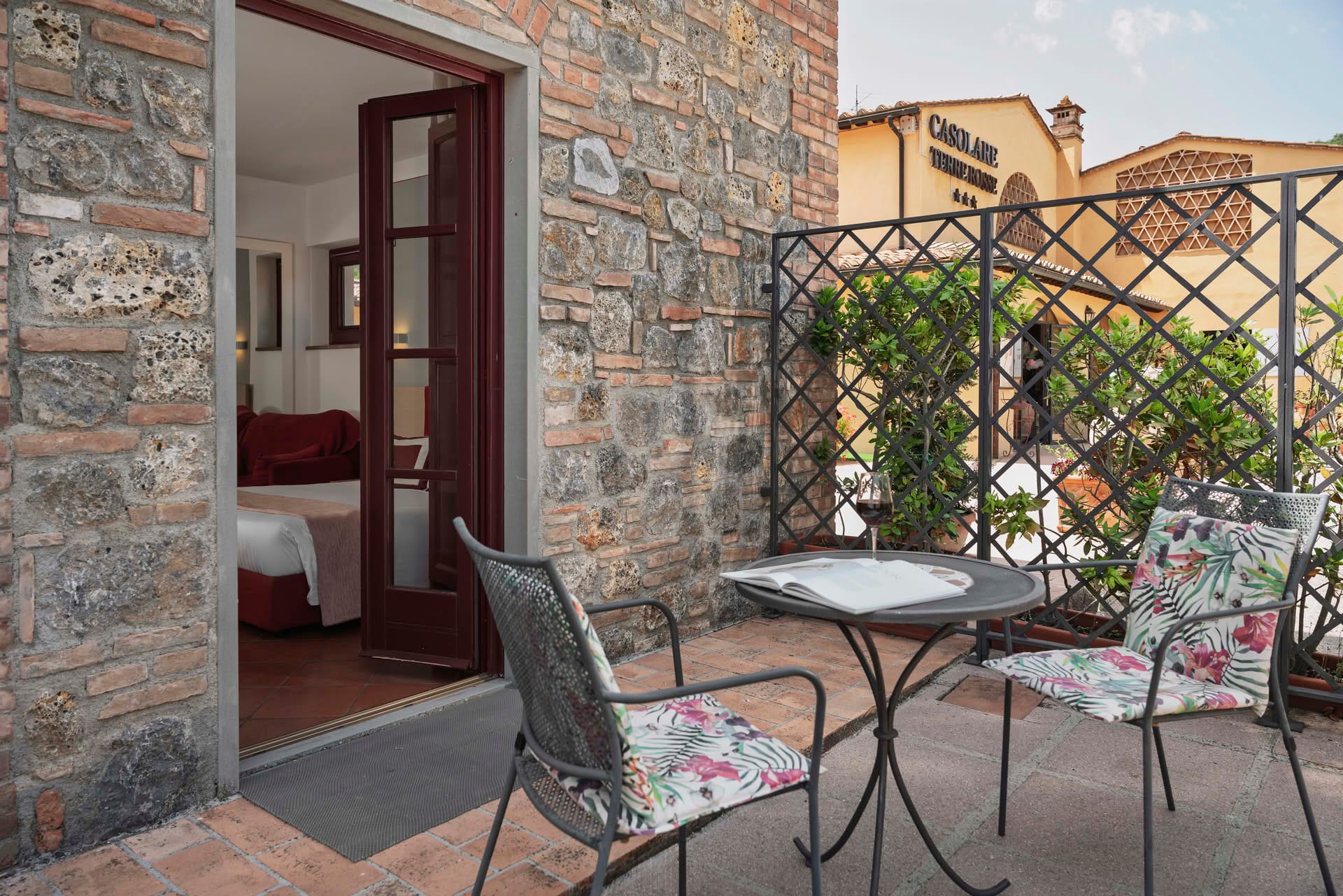 Suite Camere Casolare Terre Rosse Sangimignano 011