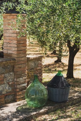 Esterni Casolare Terre Rosse Sangimignano 02